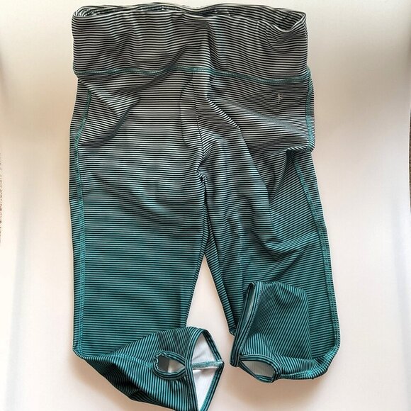 DANSKIN NOW FITTED DRI-MORE OMBRE CAPRI LEGGINGS ACTIVEWEAR - Picture 7 of 10